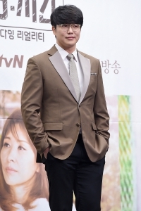  성시경, '부드러운 카리스마~'