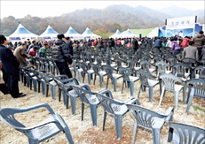 지난 14일 경북 구미시 박정희 전 대통령 생가에서 열린 숭모제. 연합뉴스