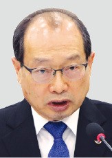 장명진 방사청장 '방위비 분담금' 발언 논란
