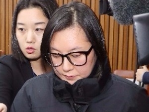 베일 벗은 장시호…'이모'에 떠넘기고 엉뚱 답변 연발