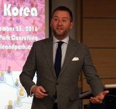 "한국에서 외국인으로 살아남기, 자신을 브랜드로 만들어라"