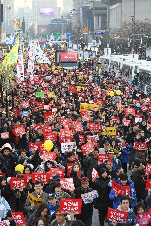 [포토] 거리 가득 메운 시민들