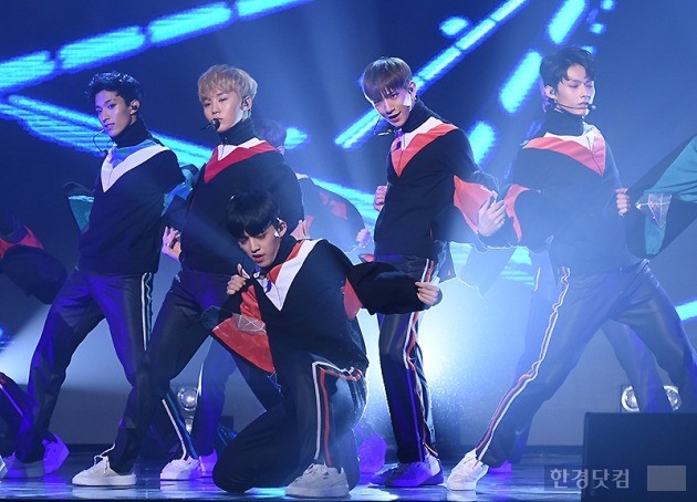 [HEI포토] 세븐틴, '상남자의 카리스마'