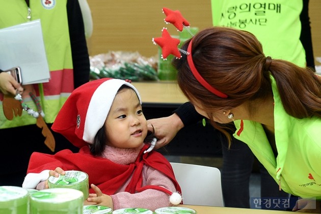 [HEI포토] 현영, '보이지 않아도 보이는 꿀 눈빛'