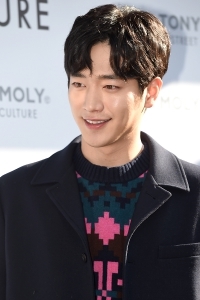  서강준, '女心 저격하는 멋진 눈빛~'