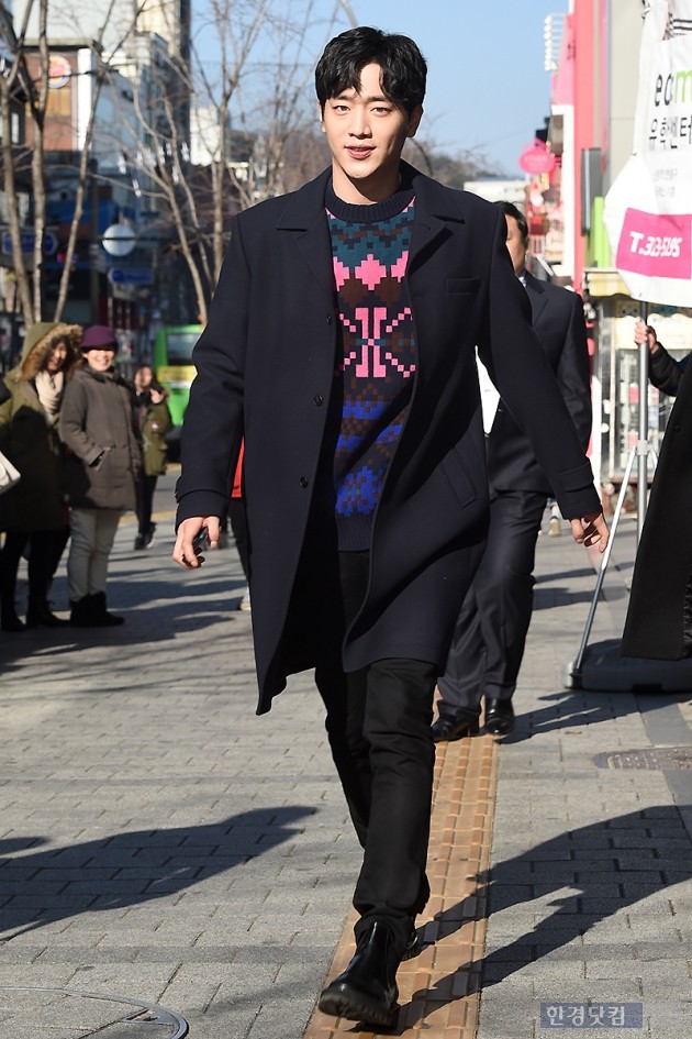 [HEI포토] 서강준, '멋진 모습으로 등장~'