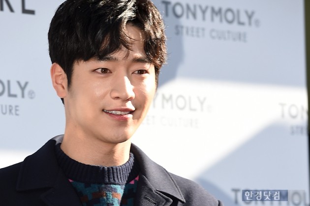 [HEI포토] 서강준, '부드러운 미소~'