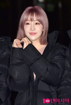 [TEN PHOTO]라붐 유정 &#39;남심 설레이는 하트&#39;