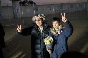 &#39;불한당&#39; 설경구X임시완, 강렬한 두 남자가 온다