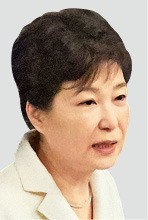 박근혜 대통령 "삼성 합병 압력, 완전히 엮은 것"