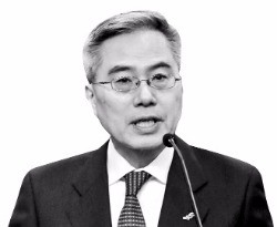 "핀테크 발전으로 전통은행 위기"