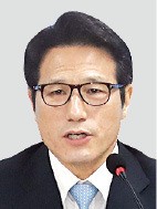 바른정당, 정병국 대표 추대…최고위원엔 김재경·이혜훈·홍문표·오세훈