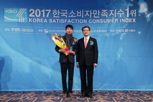 [2017 한국소비자만족지수 1위] 잉글랜더, 북미 가구 브랜드