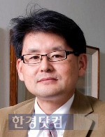 한국태양광발전학회장에 취임한 박진호 영남대 교수.