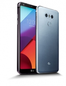  "한 손에 쏙 들어오는 대화면"…'LG G6' 공개