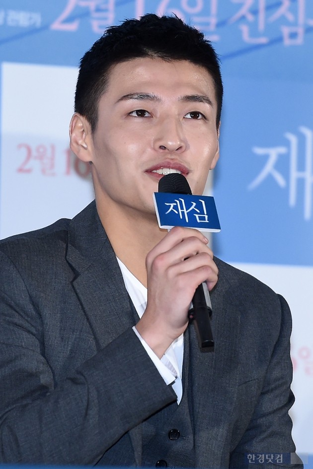 [HEI포토] 강하늘, '부드러운 모습에 눈길'