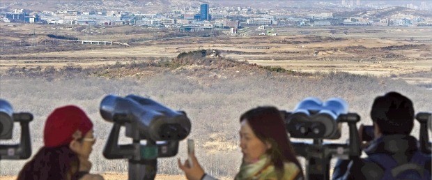 10일 '개성공단 폐쇄' 1년…"다시 열릴 수 있을까"