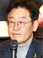 이재명 '지지율 하락'의 역설