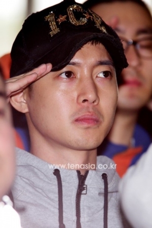 김현중, 오늘(11일) 전역...&#34;상처의 시간 지났다&#34;