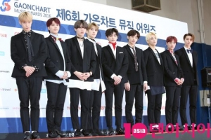 [TEN PHOTO] NCT127 &#39;시선 사로잡는 훈남들&#39;