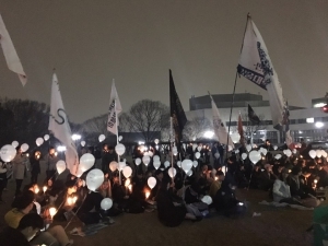  서울대생들 "폭력침탈 책임지고 총장 사퇴하라"