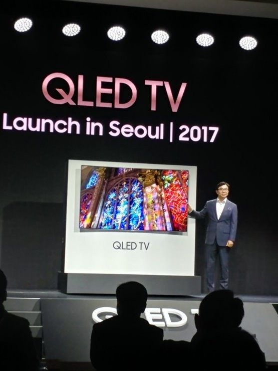 김현석 사장은 “TV는 이제 기존 TV 이상의 경험을 제공해야 하며 ‘QLED TV’를 시작으로 TV에 대한 기존 개념을 완전히 재정의 할 것”이라고 밝혔다/사진=이진욱 기자