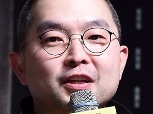 '임금님의 사건수첩' 감독 "이선균·안재홍 캐스팅, 우리도 놀란 신선함"