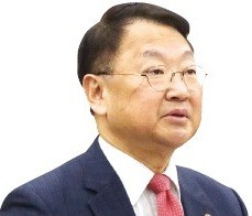 유일호 "박근혜 정부 경제정책 실패 동의 안 한다"