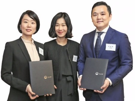 왼쪽부터 이한나, 정연주, 박동혁.