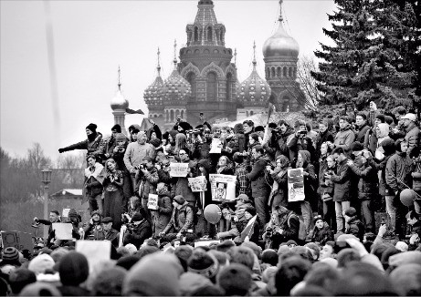 "공직자 부패 척결하라"…러시아, 대규모 반정부 시위