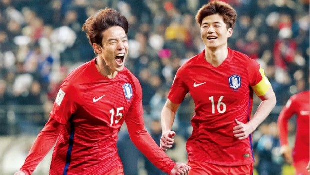 슈틸리케호, 시리아에 1-0 진땀승…러시아행 불씨 살렸다