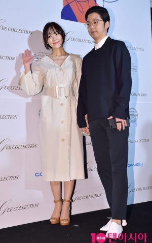 [TEN PHOTO]김윤아-김형규 부부 &#39;우린 언제나 신혼&#39;