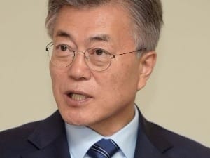 문재인 "북한 핵실험 강행 시 다음 정부와도 관계개선 어렵다" 경고