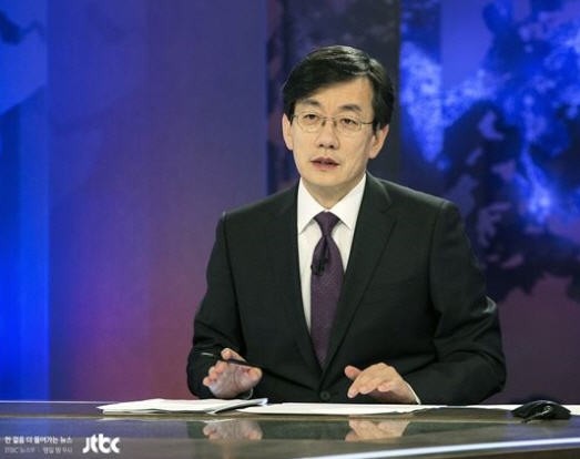 안철수, JTBC 대선토론에서도 홍준표 안 쳐다볼까…미리 본 자리배치