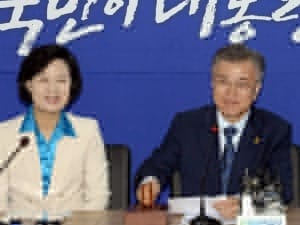 추미애 "문재인, 4년 전과 많이 달라졌다…새로운 대한민국 설계 맡겨달라"