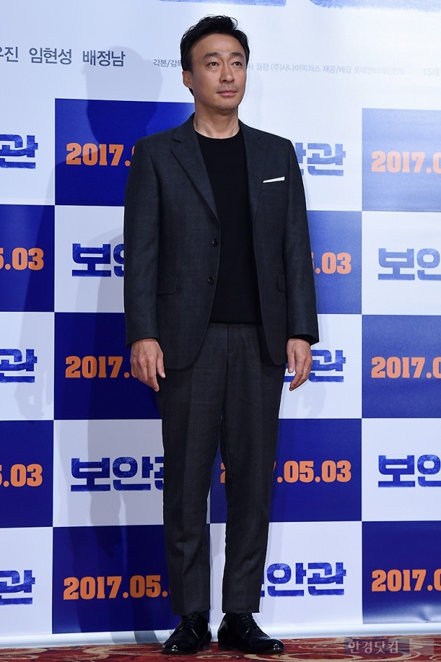 [HEI포토] 이성민, '보안관의 카리스마~'