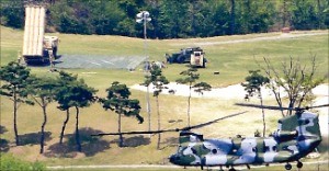 한국·미국 "미국 전략무기 한반도에 정례적 배치"