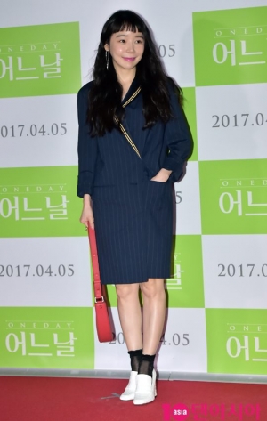 [TEN PHOTO]소이 &#39;나이는 어디로 먹었지?&#39;