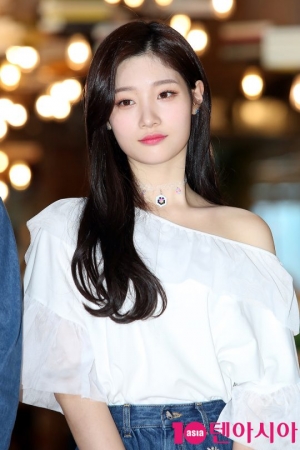 [TEN PHOTO] 다이아 정채연 &#39;미모에 반하다&#39;