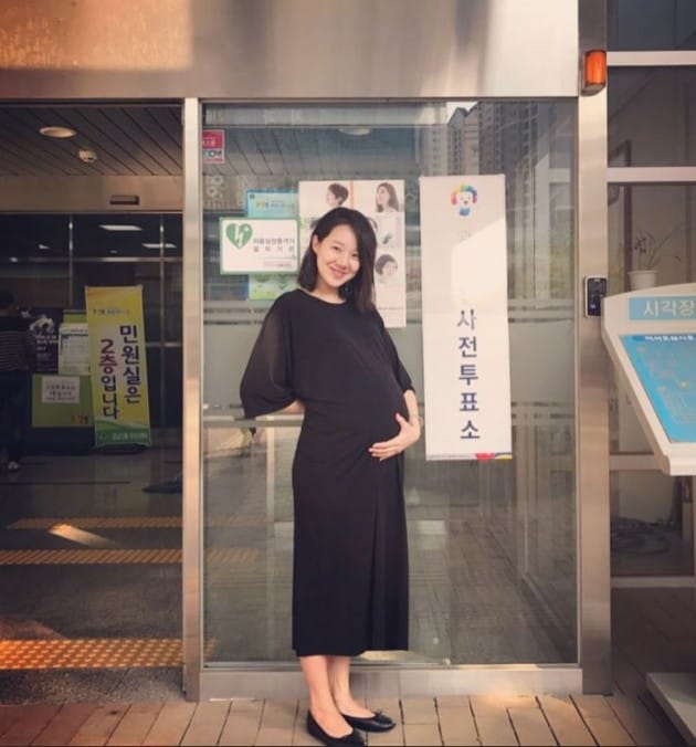 박가원, 출산 당일 사전투표소 인증샷 "우리 아이들이 살기 좋은 나라가 되길 바라며…"