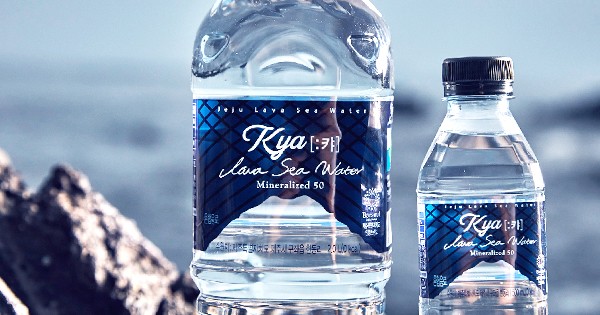 G마켓이 제주 용암해수 'KYA Water[:캬워터]' 를 출시했다. (자료 = G마켓)
