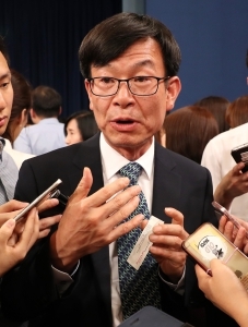 김상조 "기업집단국 신설…전속고발권 폐지는 논의 필요"