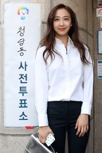 [HEI포토] 씨스타 다솜, '대한민국 국민이라면 투표해야죠~'