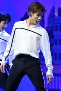  아스트로 진진, '멋진 모습에 女心 흔들~'