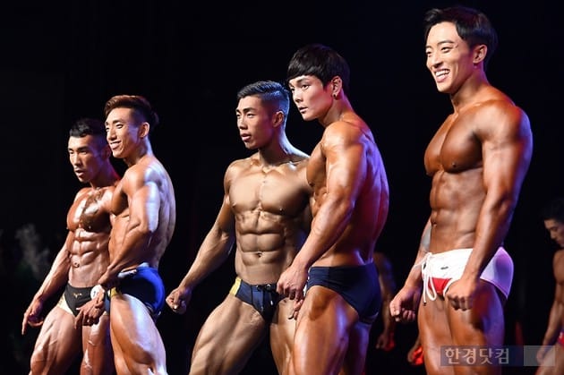 [HEI포토] '초콜릿 복근은 기본' (2017 WBFF 코리아)