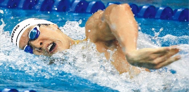건재 알린 '마린보이'…박태환, 미국 국제수영대회 이틀 연속 금물살