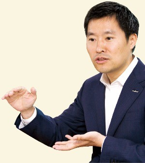[고수의 눈] 이강희 한국투자증권 상품전략부장 "코스피 30% 상승 여력…대형주펀드 투자 1순위"