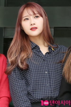 [TEN PHOTO] 드림캐쳐 시연 &#39;빛이나는 미모&#39;