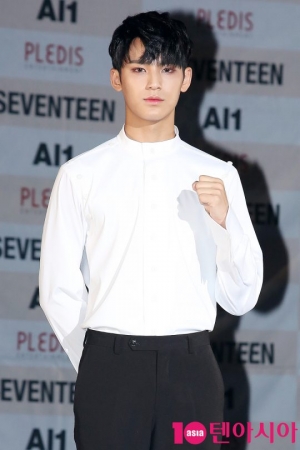 [TEN PHOTO] 세븐틴 민규 &#39;치명적인 외모&#39;