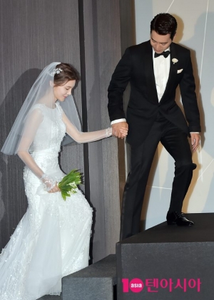 [TEN PHOTO]주상욱-차예련 &#39;완벽한 비주얼 신랑-신부 입장&#39;
